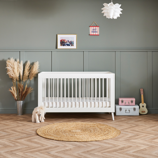 Maya Cot Bed - Nordic white