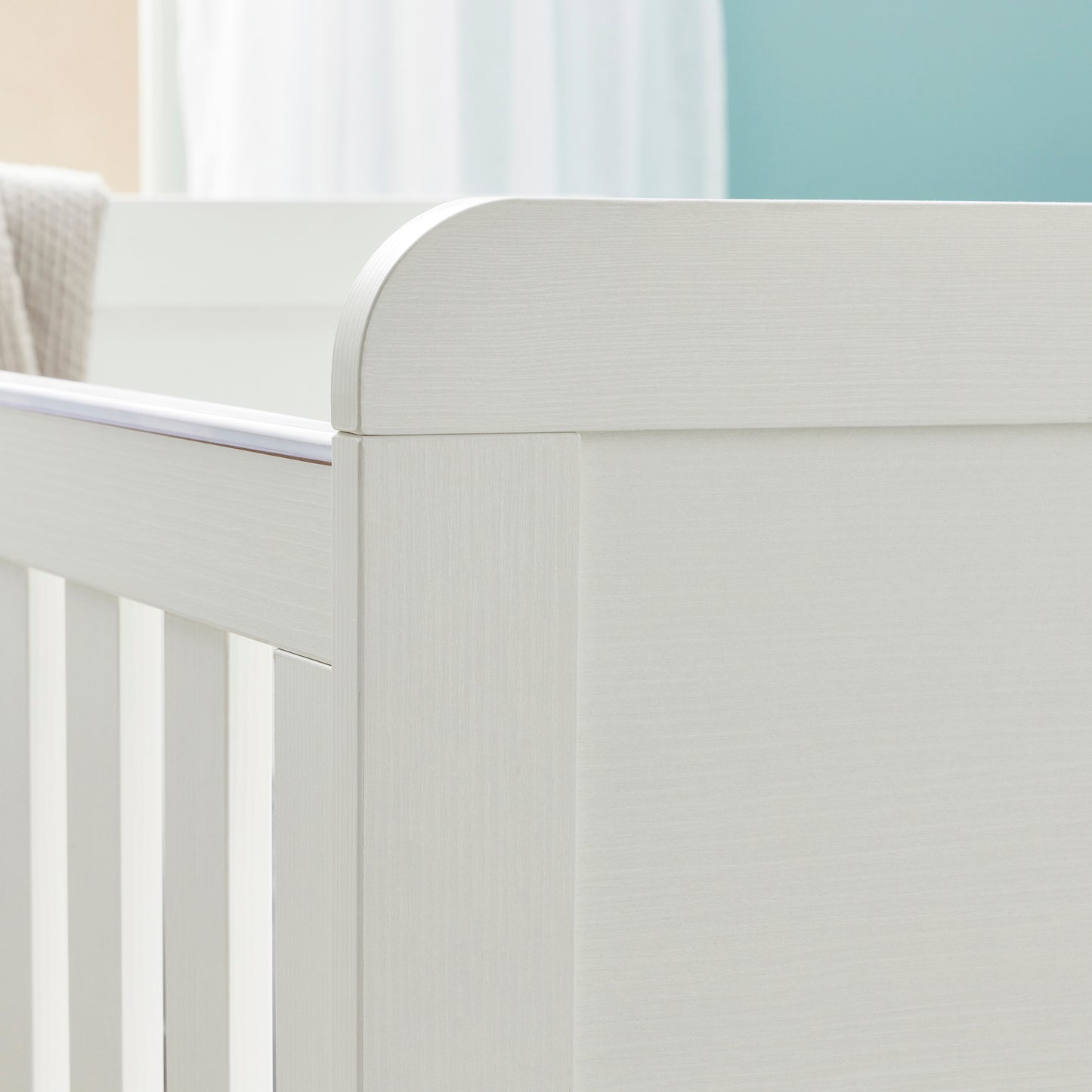 Caro 2 Piece Nursery Room Set - White Wash