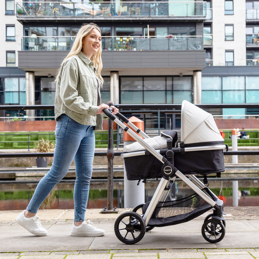 Mimi Pram & Pushchair - Silver