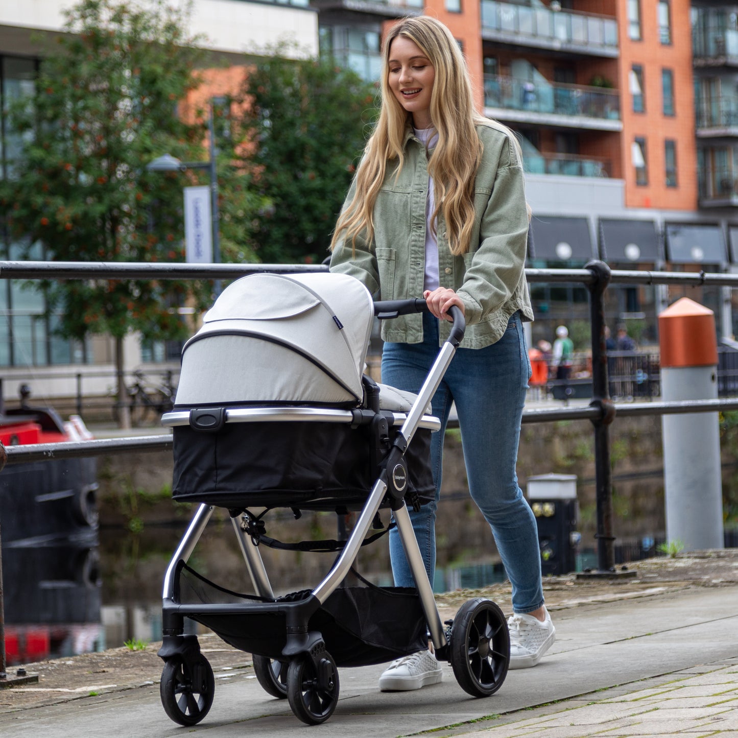 Mimi Travel System Coco with Base - Silver