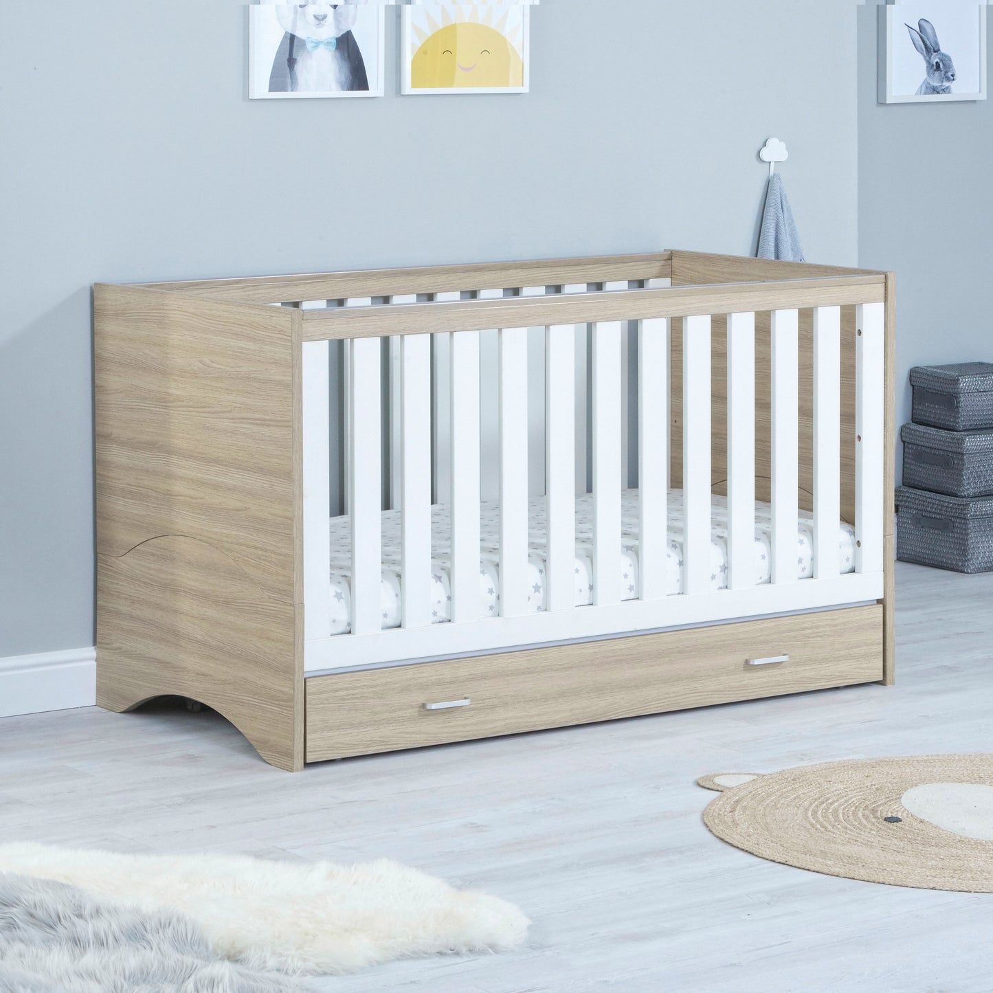 Babymore Veni Cot Bed with Drawer - Oak White